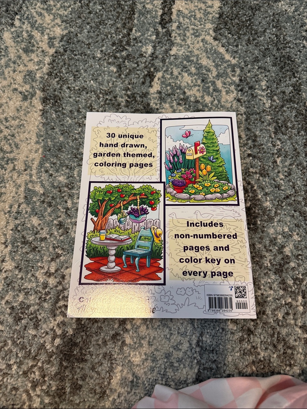 Coloring book bundle - Picture 9 of 9